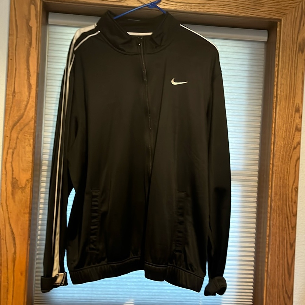 Men’s zip up